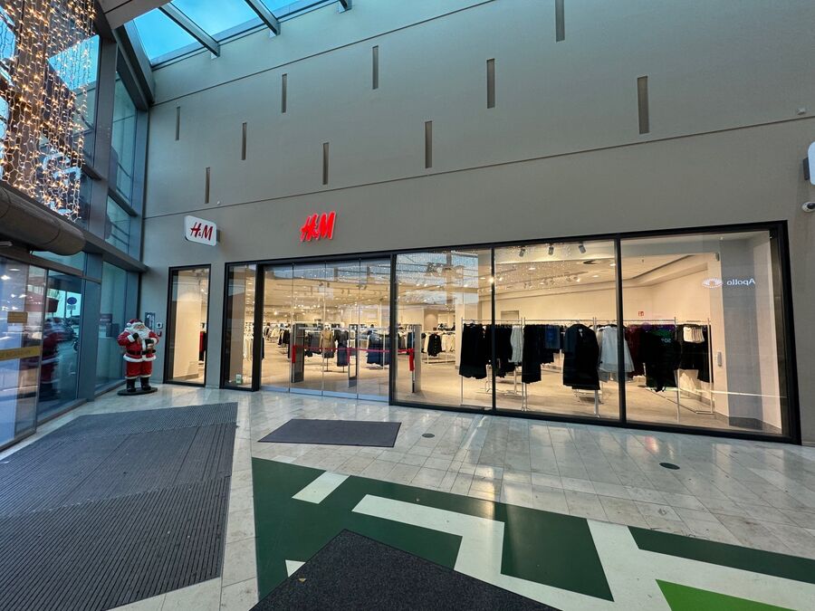 Planung und Umsetzung des Ladenbaus für H&M in Hofheim, ChinonCenter